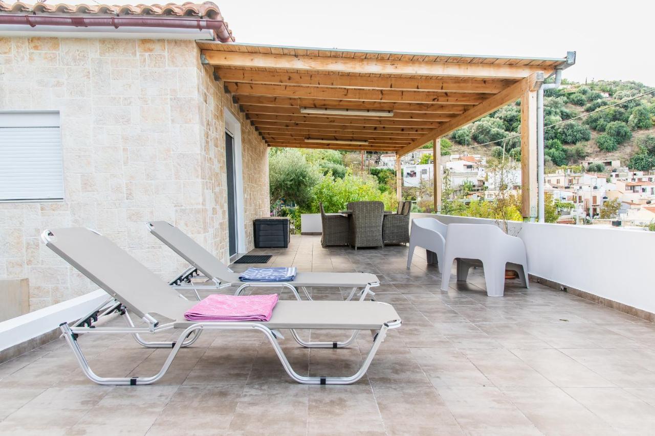 Chic & Spacious House In Rodia Heraklion Extérieur photo